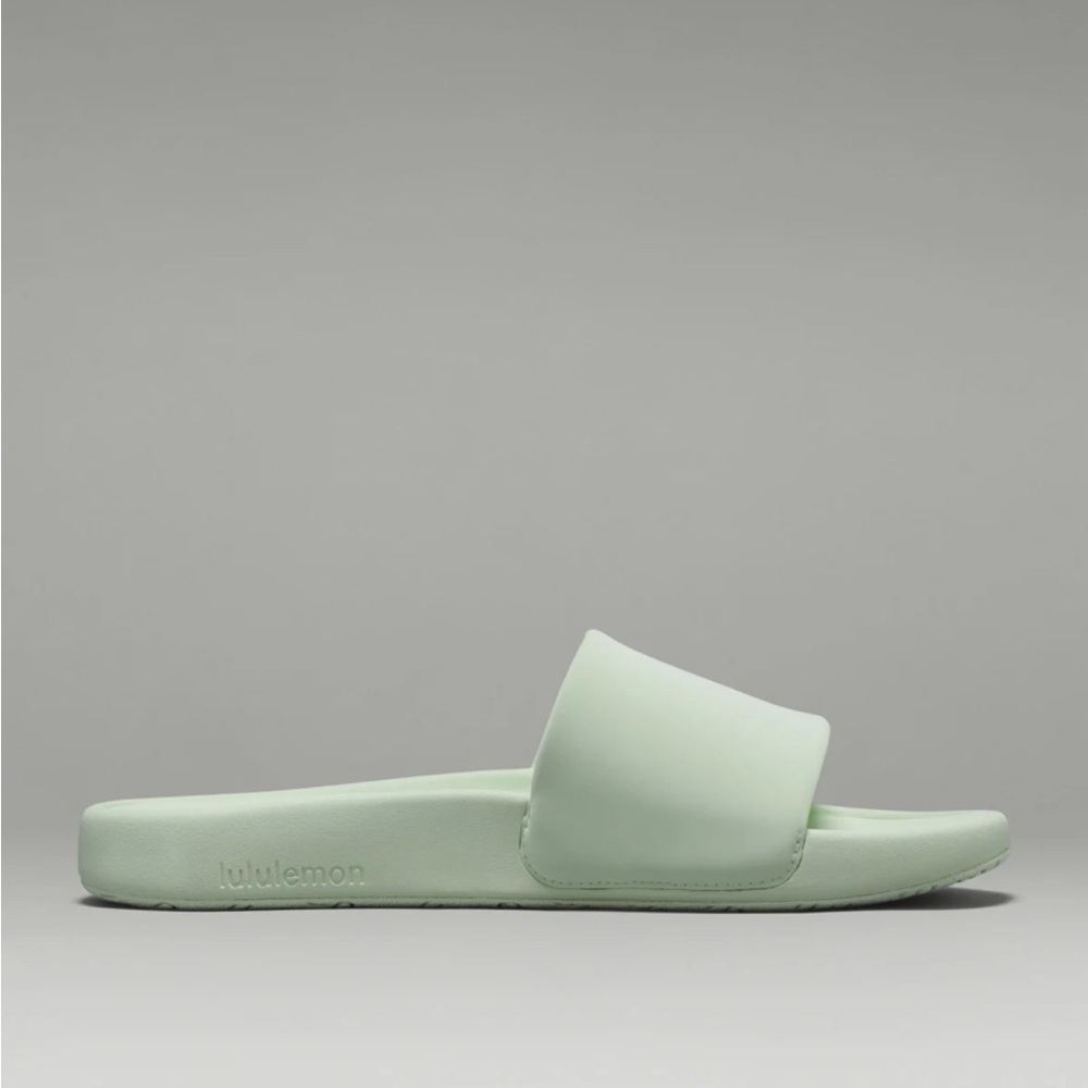 Lululemon Women Restfeel Slide - Picture 4 of 10